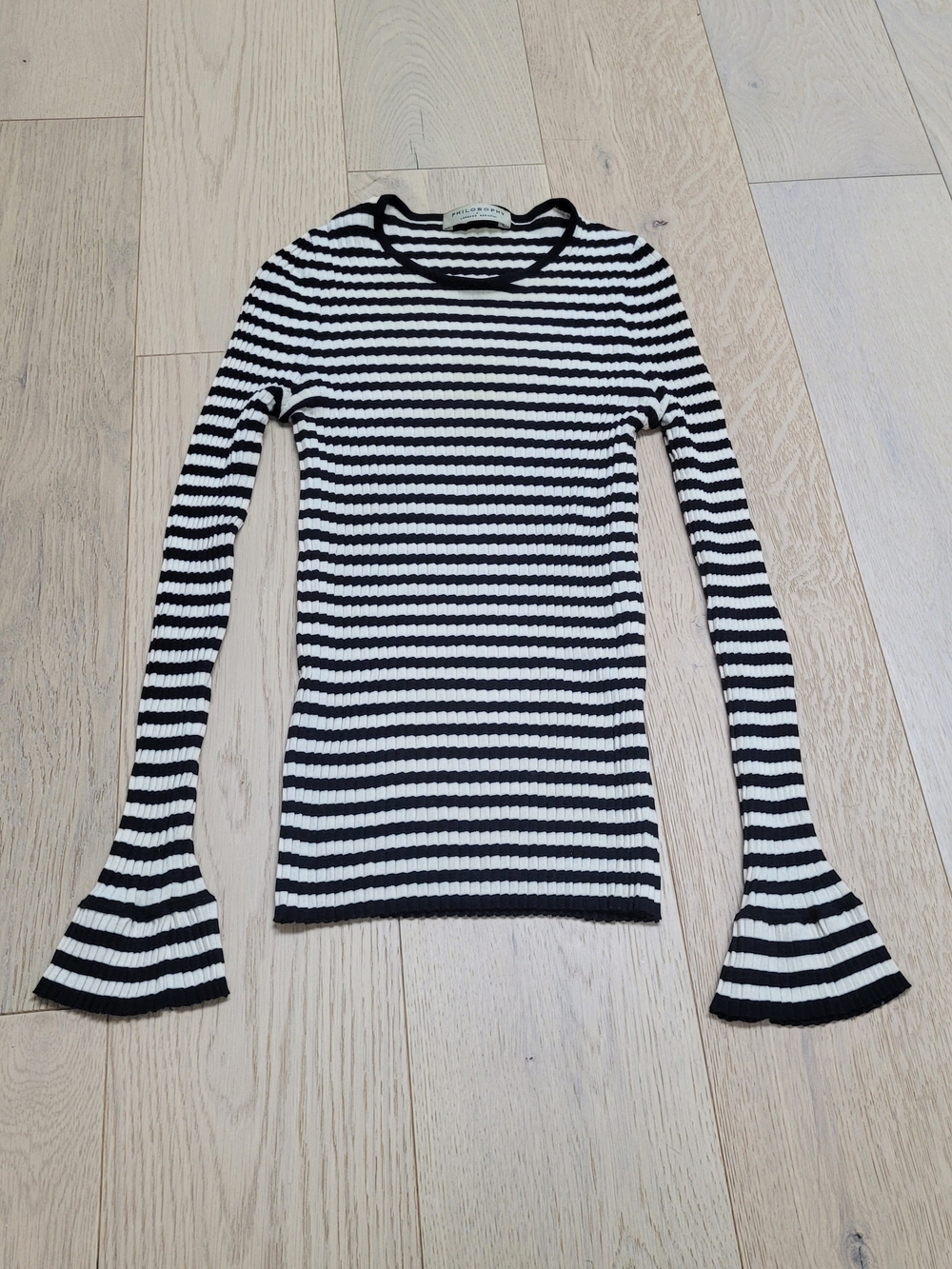 Philosophy di Lorenzo Serafini Black & White Striped Ribbed Long Sleeve Top